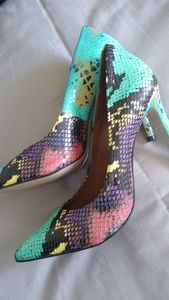 NEW Steve Madden Proto Pumps Heels 7 7.5